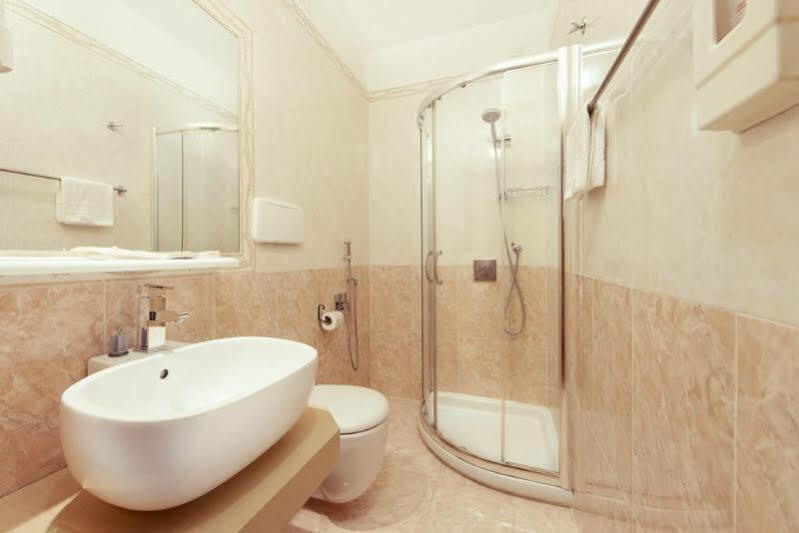 Hotel Brianza Milão